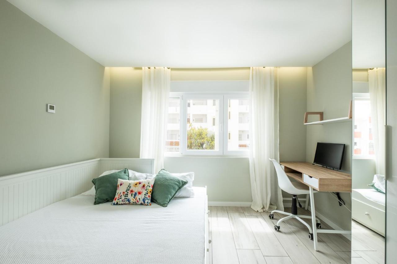 Blue Star Luxury Apartment By Atlantic Places Albufeira Exteriör bild